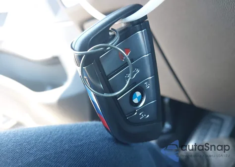 2022 BMW X6 xDrive40I z USA, uszkodzony, nr VIN 5UXCY6C08N9L64415